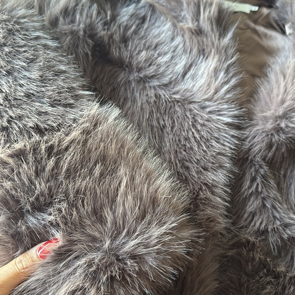 Light brown faux fur jacket - Picture 3 of 3